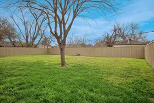 3148 Woodwind Ln, Dallas, TX 75229 - Photo 22