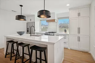 3148 Woodwind Ln, Dallas, TX 75229 - Photo 10