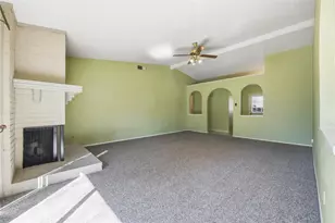 2704 Scenic Hills Dr, Bedford, TX 76021 - Photo 10