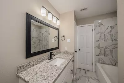 2712 Allen Avenue, Arlington, TX 76014 - Photo 30