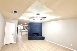 1021 Vera Ct, Irving, TX 75060 - Photo 4