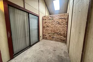 1021 Vera Ct, Irving, TX 75060 - Photo 18