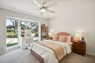 9522 Robin Meadow Dr, Dallas, TX 75243 - Photo 16