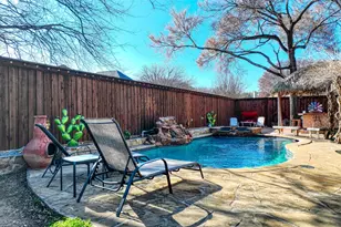 1624 S 5th St, Midlothian, TX 76065 - Photo 4