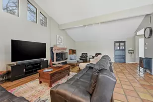 140 Blackfoot Trail, Gainesville, TX 76240 - Photo 6