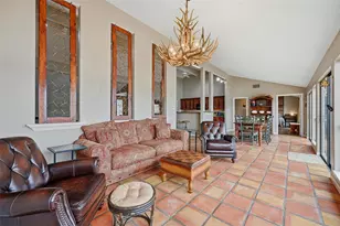 140 Blackfoot Trail, Gainesville, TX 76240 - Photo 16