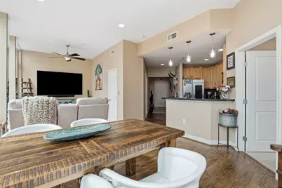 500 Throckmorton Street #2111, Fort Worth, TX 76102 - Photo 8