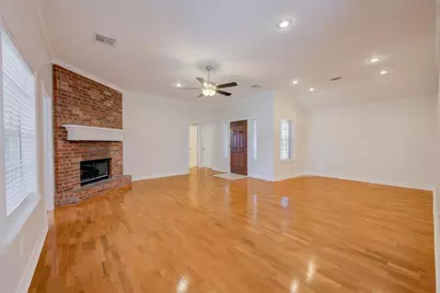 455 Cherry Hills Drive, Huntsville, TX 77340 - Photo 6