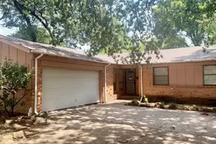 280 Old Mill Ln, Dallas, TX 75217 - Photo 2