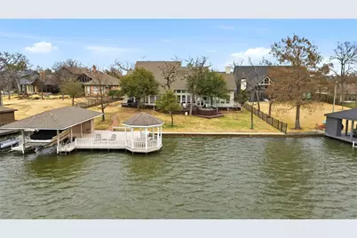143 Blackfoot Trail, Lake Kiowa, TX 76240 - Photo 4