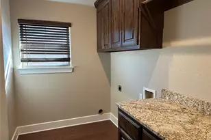 110 Hummingbird Dr, Weatherford, TX 76088 - Photo 10