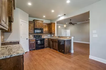 110 Hummingbird Drive, Weatherford, TX 76088 - Photo 22