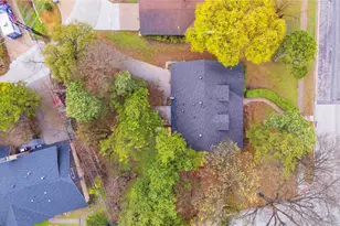 3906 Treeline Dr, Dallas, TX 75224 - Photo 40