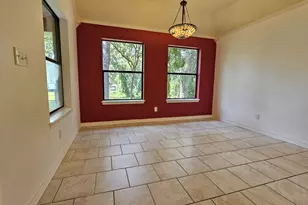 5731 N Cape Dr, Chandler, TX 75758 - Photo 8
