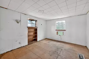 124 Seaside Dr, Mabank, TX 75156 - Photo 28