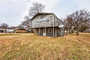 124 Seaside Dr, Mabank, TX 75156 - Photo 4