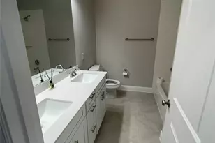 560 Hutchinson Ln, Lewisville, TX 75077 - Photo 18