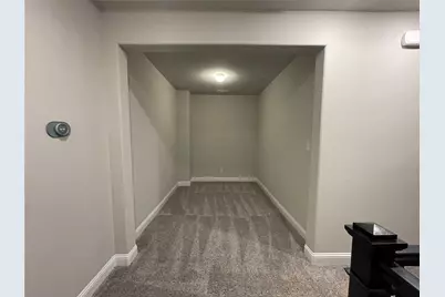 560 Hutchinson Lane, Lewisville, TX 75077 - Photo 20