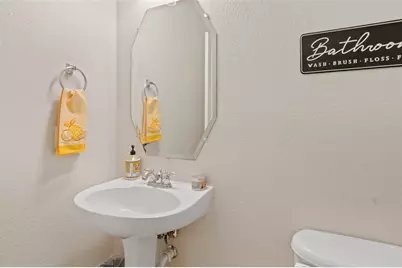 505 Legends Drive, Lewisville, TX 75057 - Photo 10