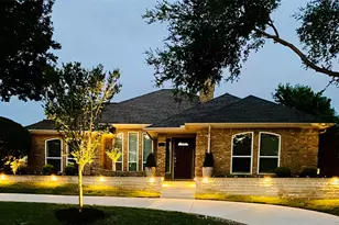 2832 Cambridgeshire Dr, Carrollton, TX 75007 - Photo 34