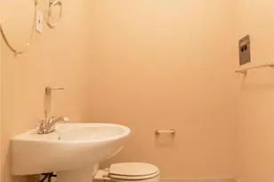 2515 Greenhurst Dr, Dallas, TX 75234 - Photo 14