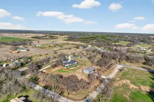 104 4th St, Graford, TX 76449 - Photo 26