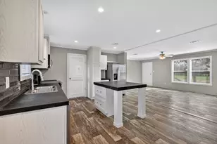 104 4th St, Graford, TX 76449 - Photo 12