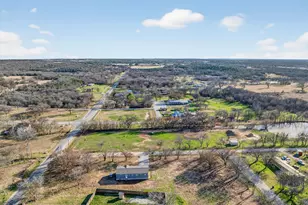 104 4th St, Graford, TX 76449 - Photo 32