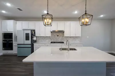 2136 Chapman Lane, Little Elm, TX 75068 - Photo 10