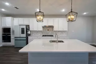 2136 Chapman Ln, Little Elm, TX 75068 - Photo 10