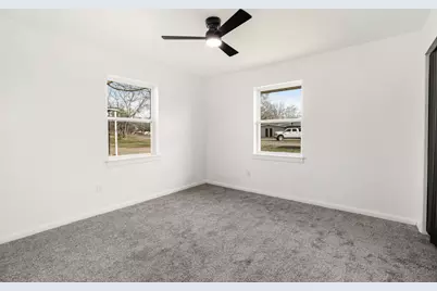 202 Circle Drive, Bogata, TX 75417 - Photo 20