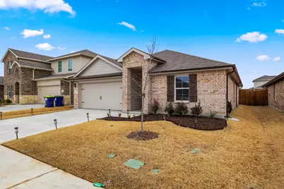 4013 Pinebluff Lane, Princeton, TX 75407 - Photo 2