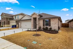 4013 Pinebluff Ln, Princeton, TX 75407 - Photo 2