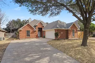 707 Chandler Ct, Allen, TX 75002 - Photo 2