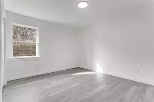 507 Parker Dr, Euless, TX 76039 - Photo 16