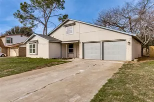 507 Parker Dr, Euless, TX 76039 - Photo 2