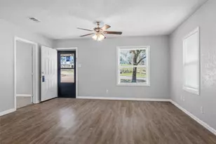 2118 Lee Ave, Fort Worth, TX 76164 - Photo 6