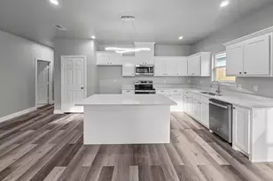 1223 Wesley St, Greenville, TX 75401 - Photo 1