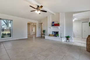 1913 Northwind Ct, Garland, TX 75040 - Photo 8