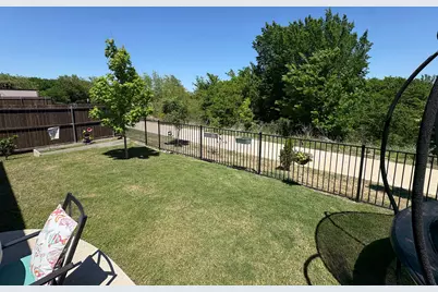 9324 Bronze Meadow Drive, Fort Worth, TX 76131 - Photo 30