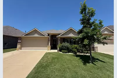 9324 Bronze Meadow Drive, Fort Worth, TX 76131 - Photo 2