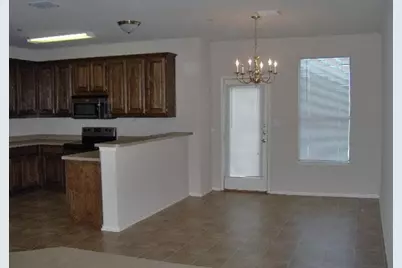 5413 Soledad Drive, Denton, TX 76208 - Photo 2