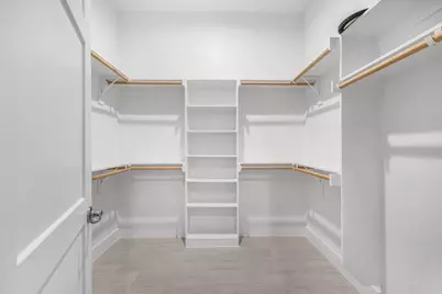 2561 Burton Avenue, Fort Worth, TX 76105 - Photo 10