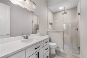 2561 Burton Ave, Fort Worth, TX 76105 - Photo 8