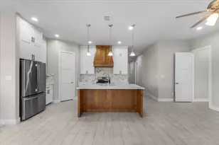 2561 Burton Ave, Fort Worth, TX 76105 - Photo 6