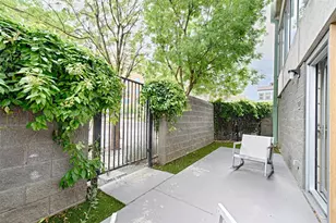 1001 Belleview St, Dallas, TX 75215 - Photo 4