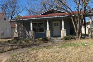 107 Scurlock Ave, Cleburne, TX 76031 - Photo 1