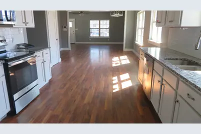 107 Scurlock Avenue, Cleburne, TX 76031 - Photo 8