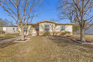 3039 Dahlia Dr, Dallas, TX 75216 - Photo 1