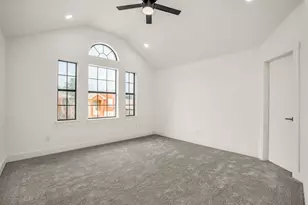 703 Meadowcreek Ct, Garland, TX 75043 - Photo 18